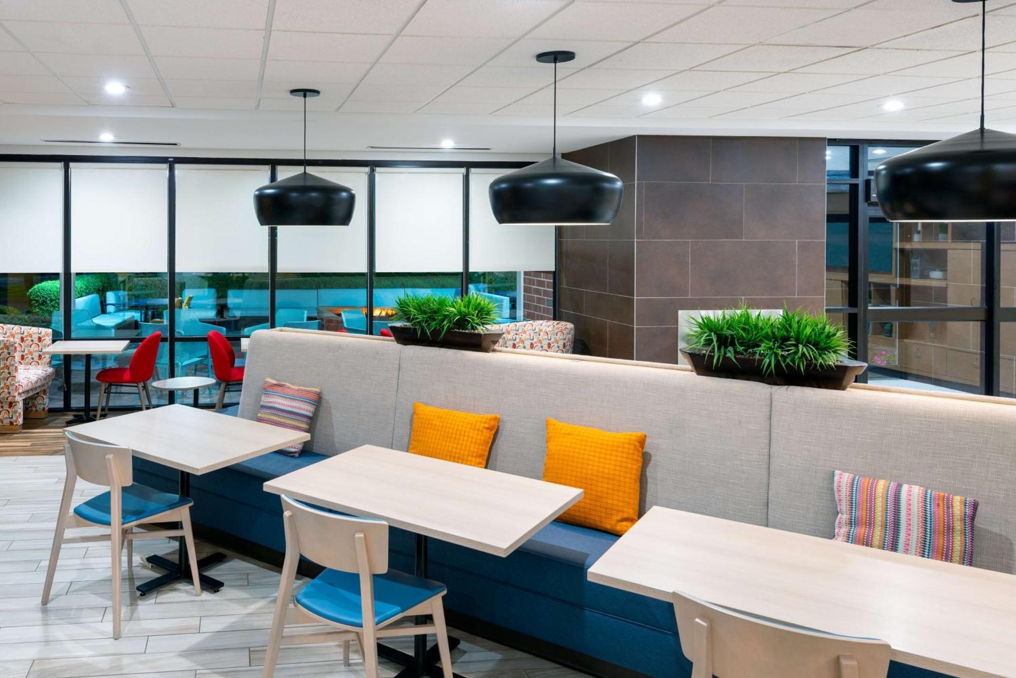Home2 Suites By Hilton Buffalo Airport/ Galleria Mall Cheektowaga Ngoại thất bức ảnh