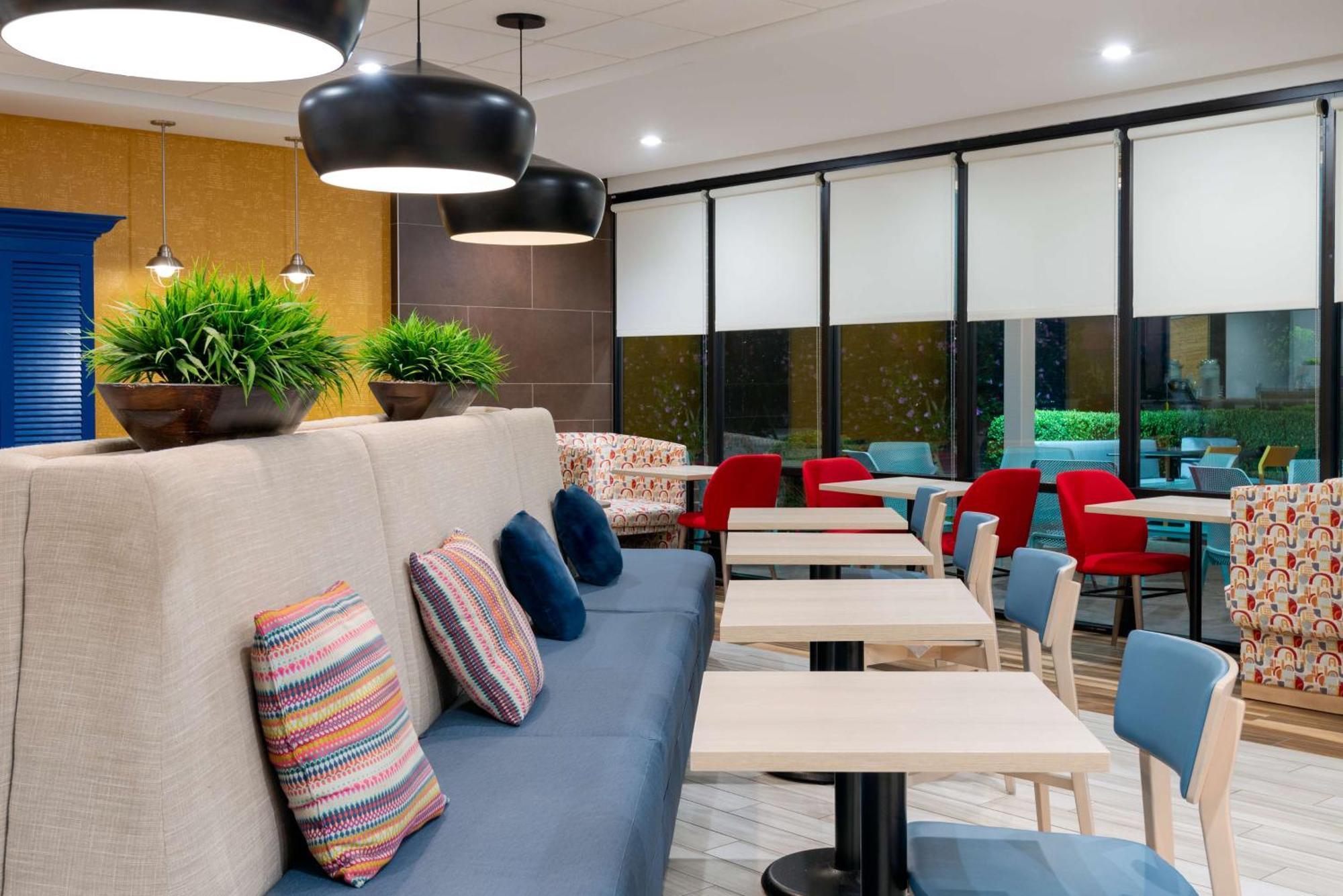 Home2 Suites By Hilton Buffalo Airport/ Galleria Mall Cheektowaga Ngoại thất bức ảnh